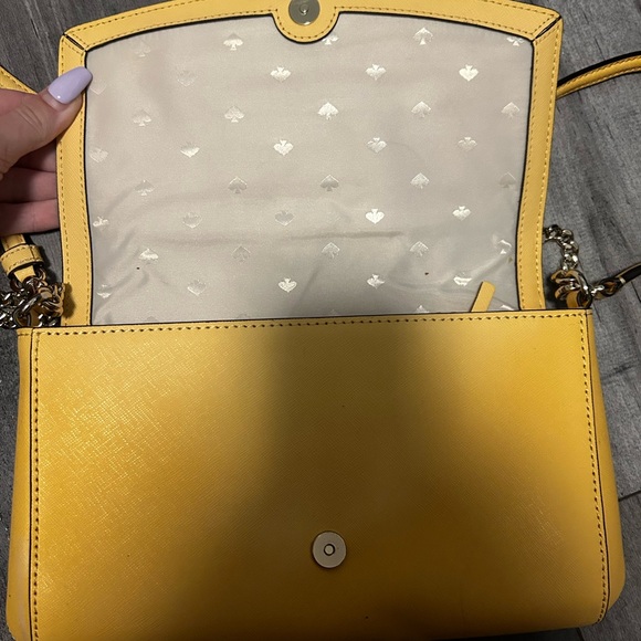 KATE SPADE PURSE - Picture 2 of 5